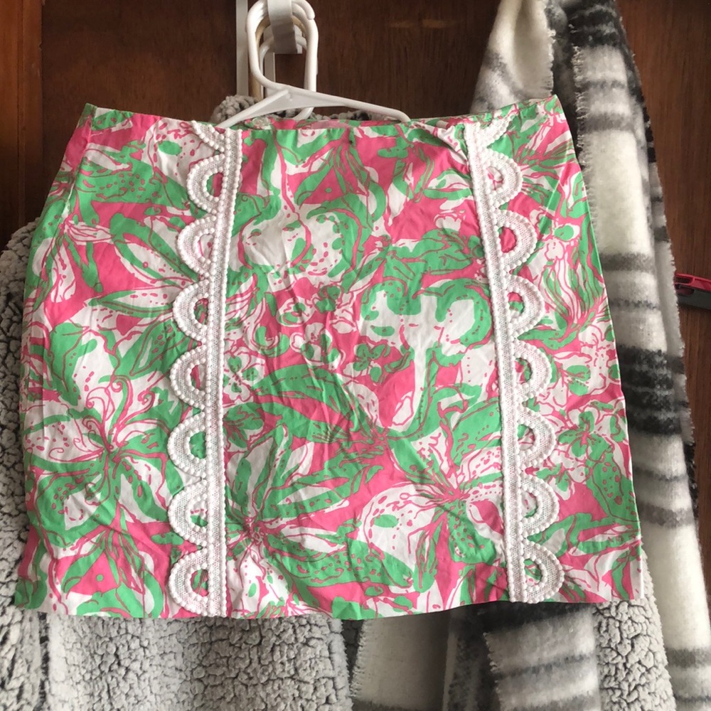 Lilly Pulitzer skirt